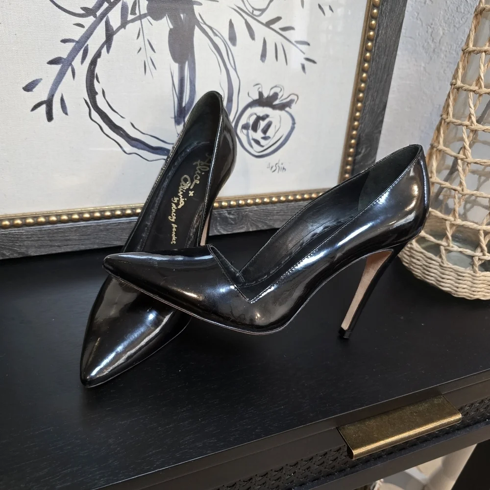 Alice & Olivia by Stacey Bendet Pointed Patent Leather Heels Shoes 38.5 Brasil